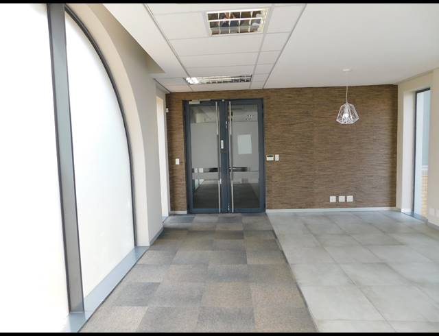 412M² OFFICE TO LET IN ILLOVO